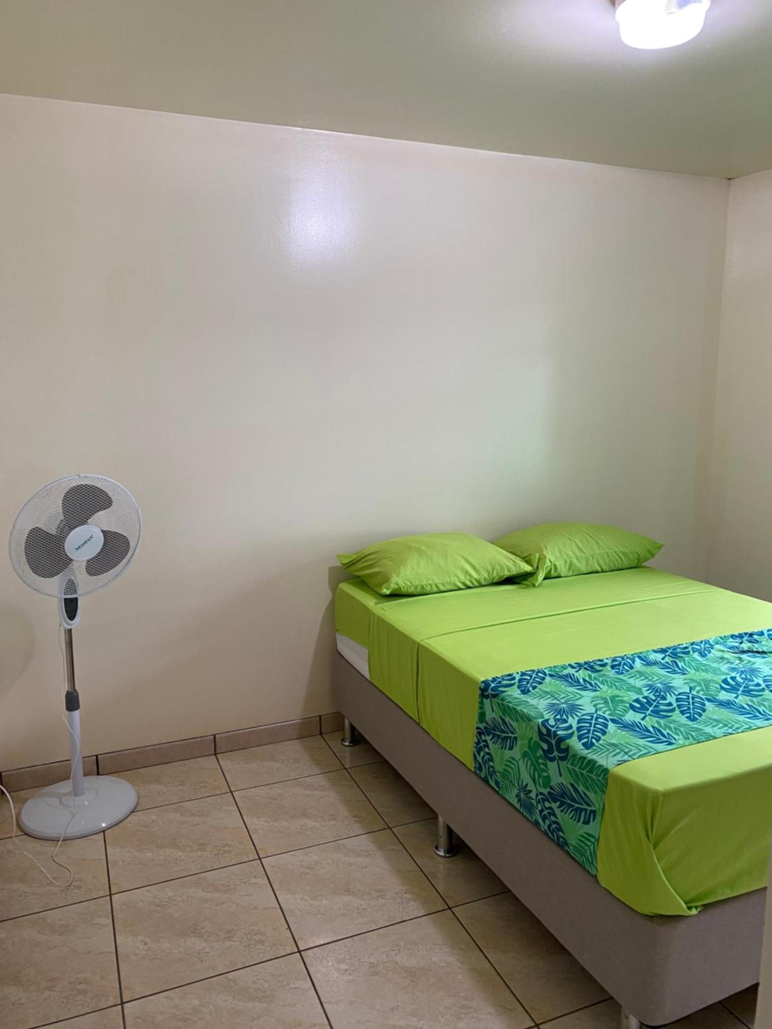 Chez Taua Maison Isolee Pas De Wifi Ni Bus Opoa Ngoại thất bức ảnh